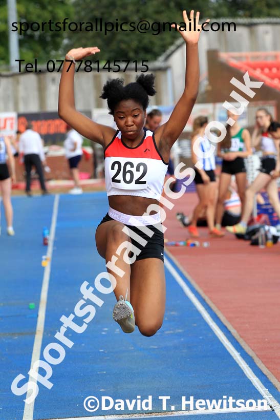 Long Jump, 2024 Gateshead Tartan Games.  Photo: David T. Hewitson/Sports for All Pics